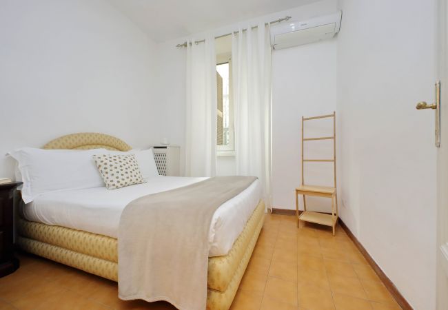 Apartment in Rome - Spanish Steps Family